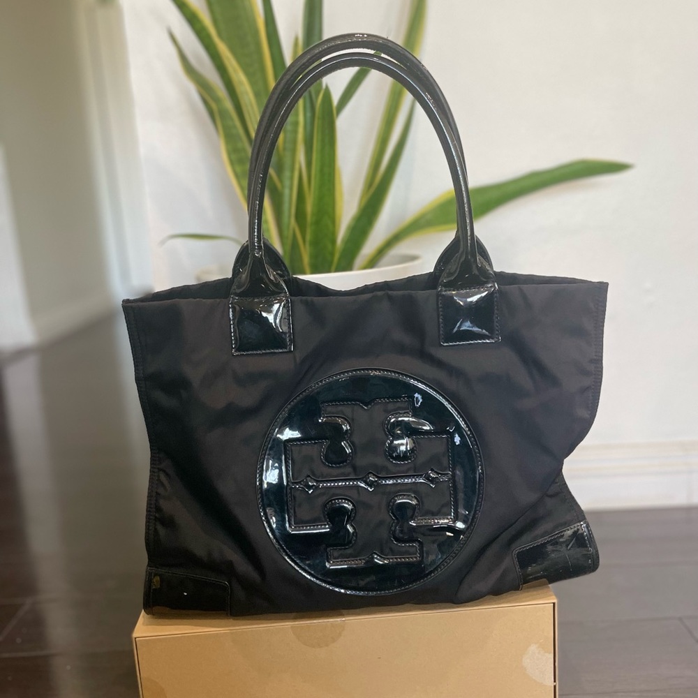 ❤️SOLD❤️ Tory Burch Ella Tote